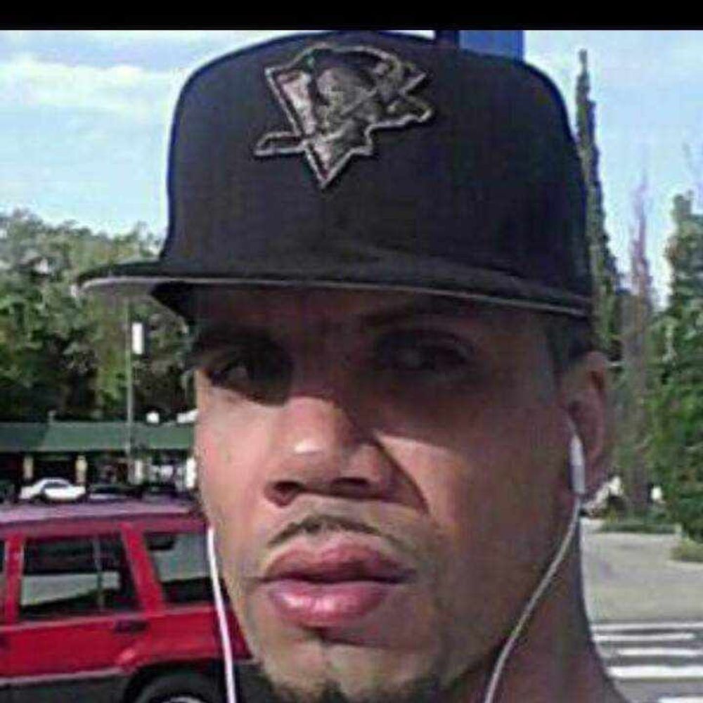 Meet your Posher, Marlon